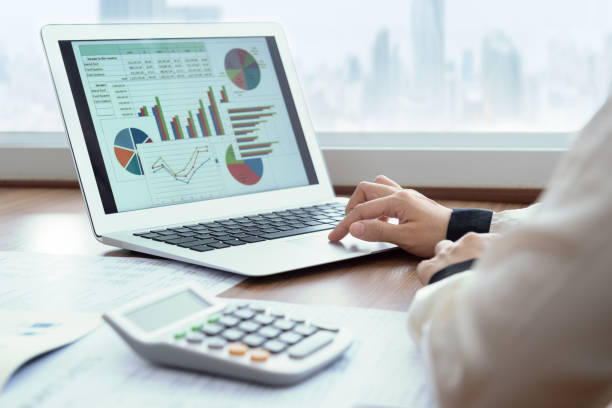 Excel・スプレッドシートでの在庫管理の限界。システム化すべきタイミングとは？